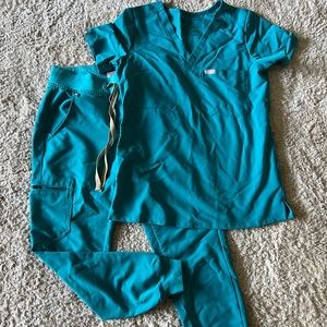 COPY - FIGS Teal Scrub Set
